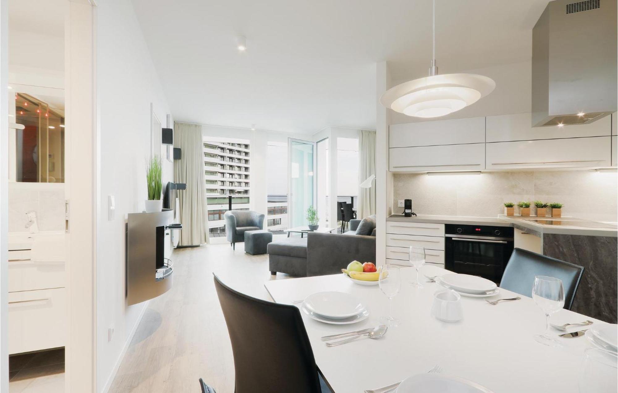 Cozy Apartment In Luebeck Travemuende With Sauna Экстерьер фото